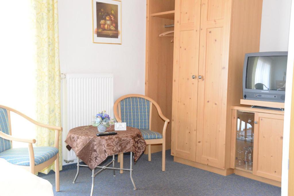Landhaus Waldfrieden Tengen Zimmer foto