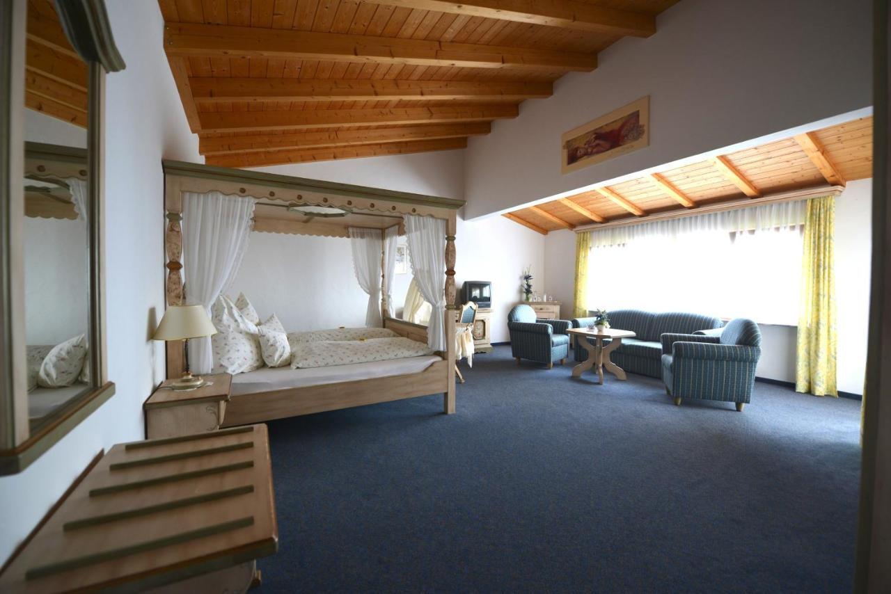 Landhaus Waldfrieden Tengen Zimmer foto
